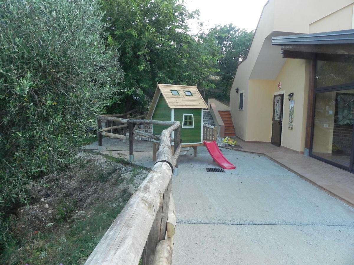 Agriturismo B&B Il Rifugio Di Nino Контурсі Екстер'єр фото